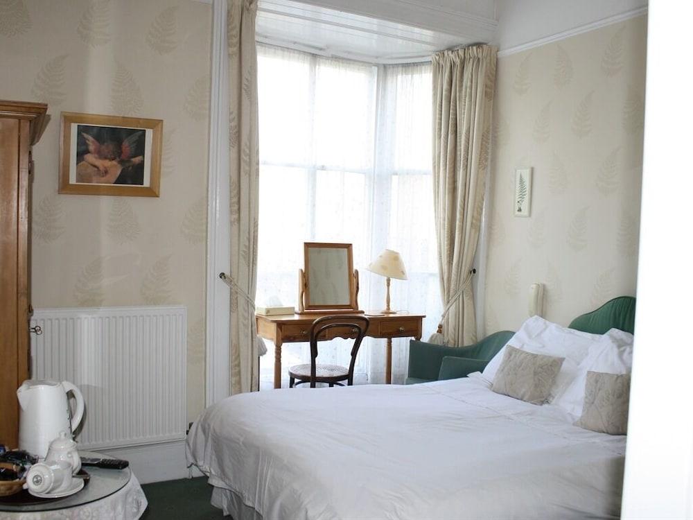 Holmwood House Guest Accommodation York Exterior photo